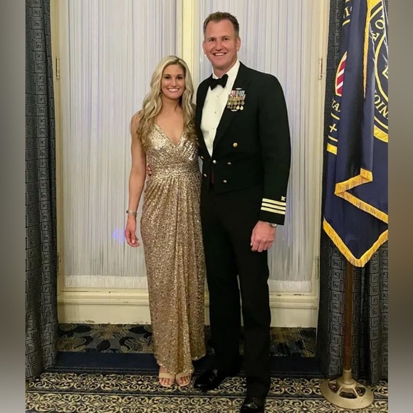 Badgley Mischka Glitz Gown size 6 - Picture 6 of 13